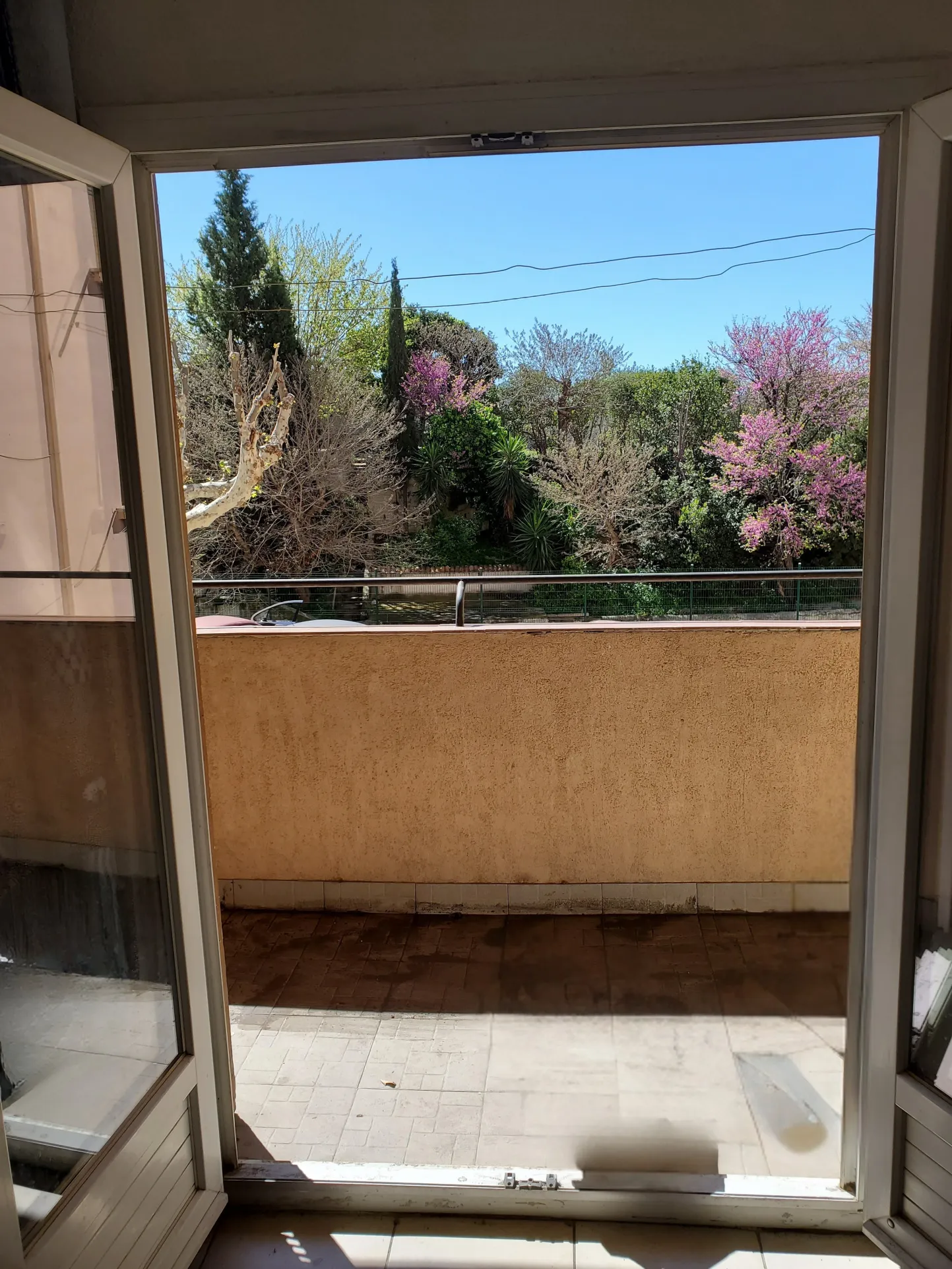 Vente d'un appartement T2 avec balcon à Marseille 