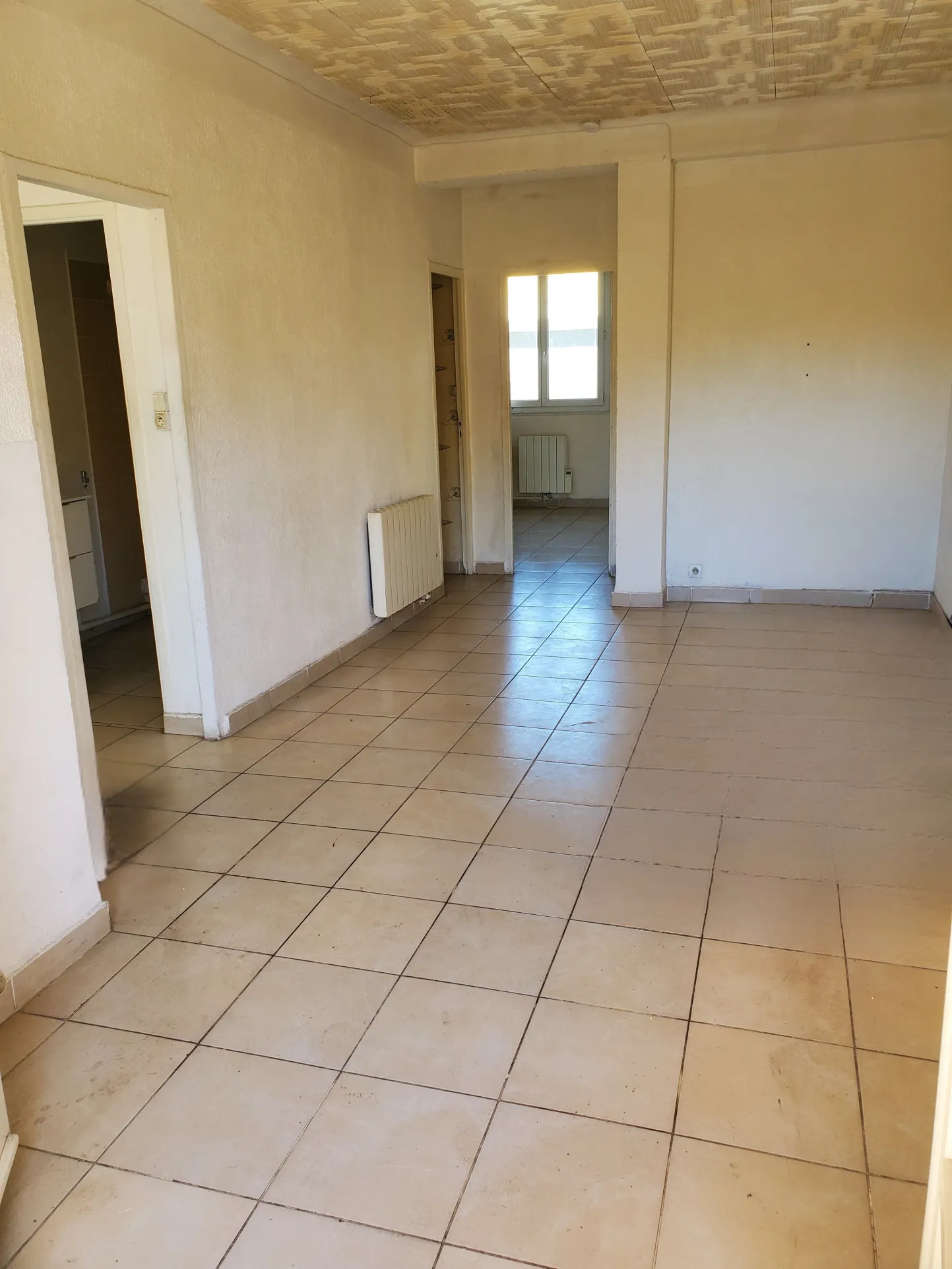 Vente d'un appartement T2 avec balcon à Marseille 