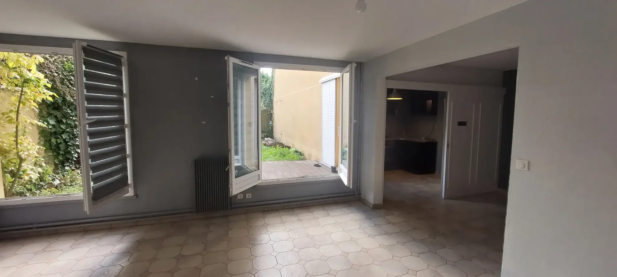 Appartement 4 pièces en duplex à vendre à Maurepas 