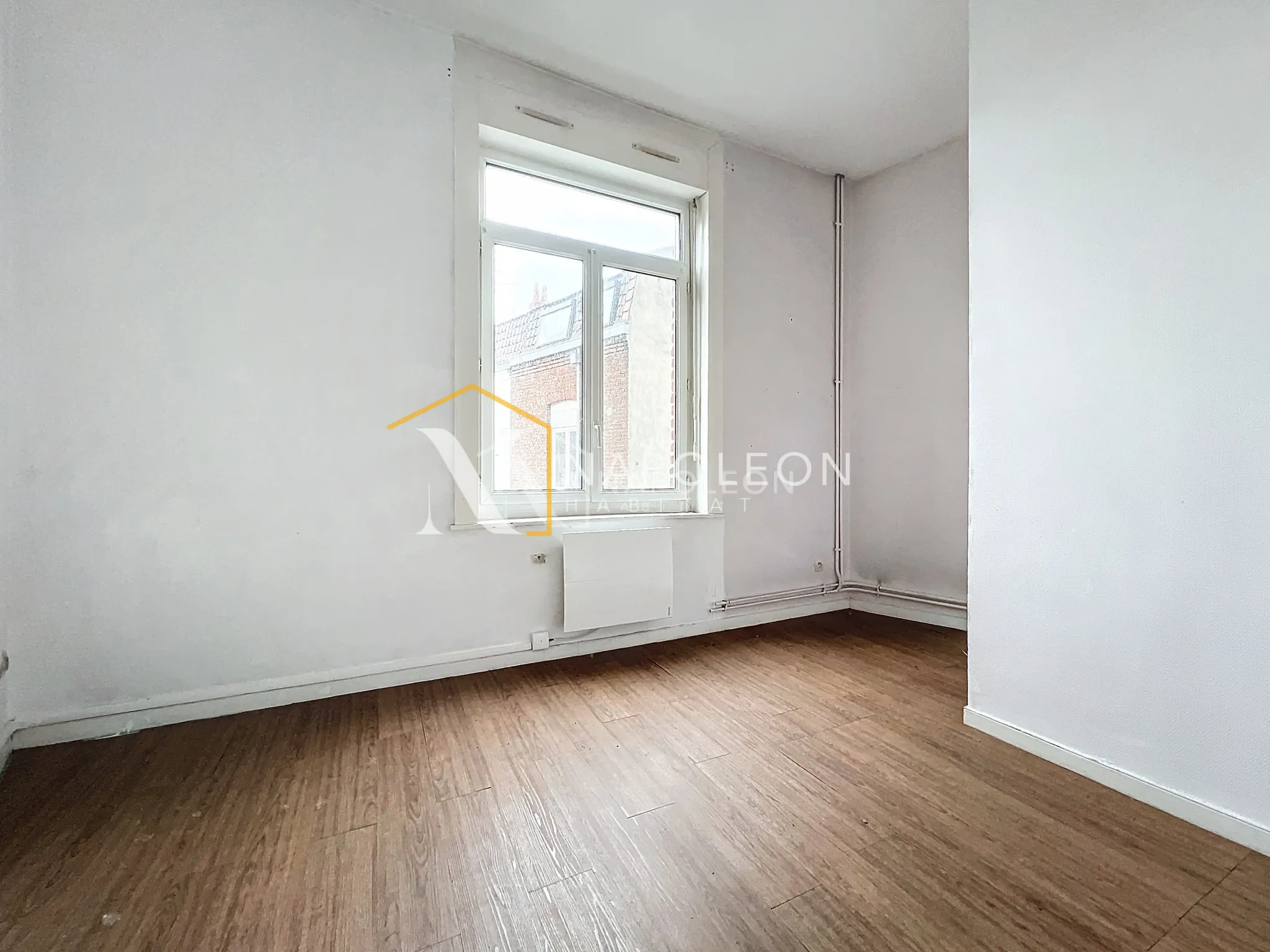 Appartement T2 à vendre à Lille Fives, proche métro 