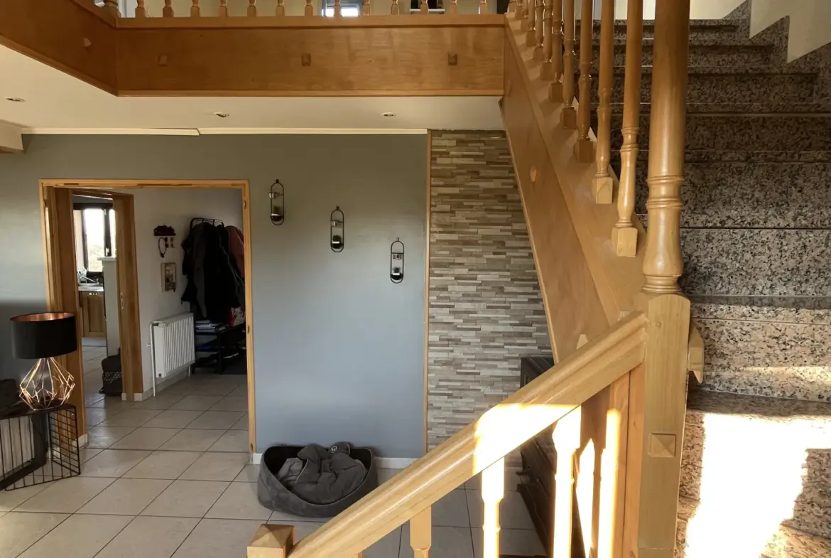 Maison spacieuse de 7 pièces à vendre à Rignovelle 