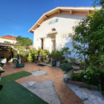 À La Seyne-Sur-Mer, maison individuelle à rénover avec jardin