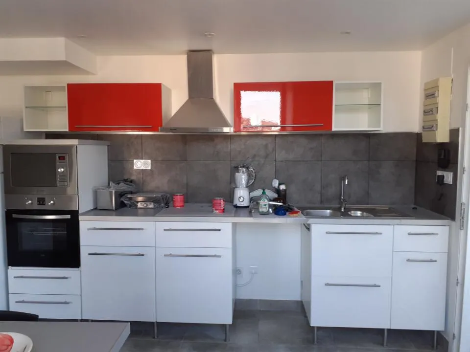 À vendre : Appartement T4 à Marseille Saint-Antoine - 180 000 € 