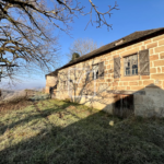 À vendre : Ensemble immobilier de 290 m² à Mansac sur 46 013 m² de terrain