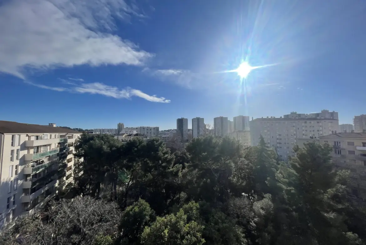 Appartement refait à neuf de 3 pièces à vendre à Toulon Est 