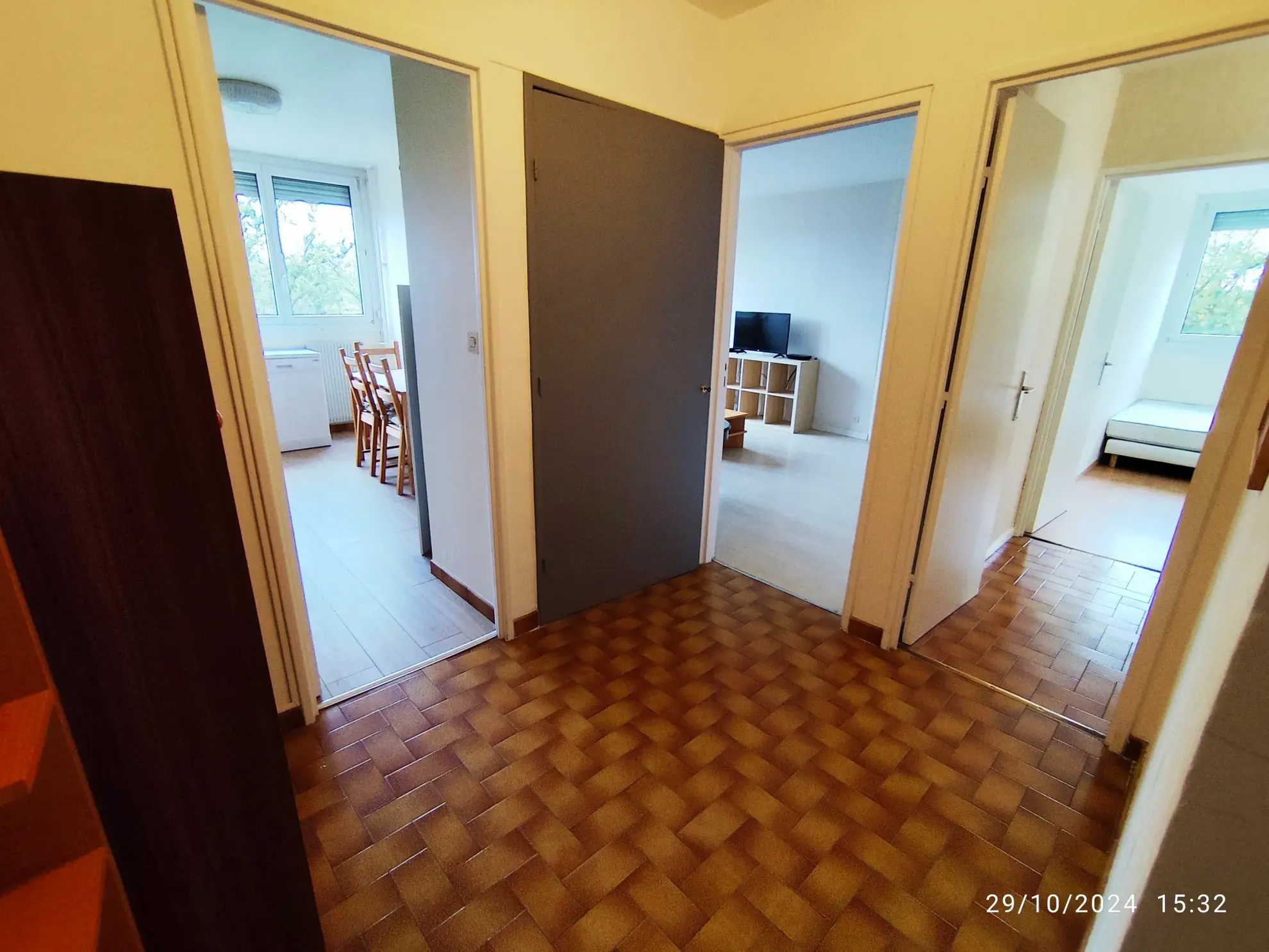 Appartement à vendre à Cergy : T4 avec 3 chambres et loggia 