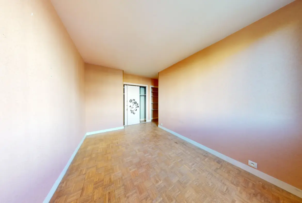 Appartement T3 lumineux avec balcon et garage à Dijon 