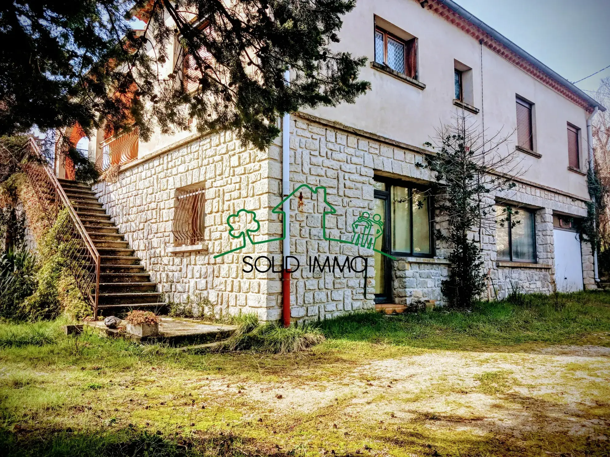 Grande maison familiale avec appartement indépendant à Saint-Paul-le-Jeune 