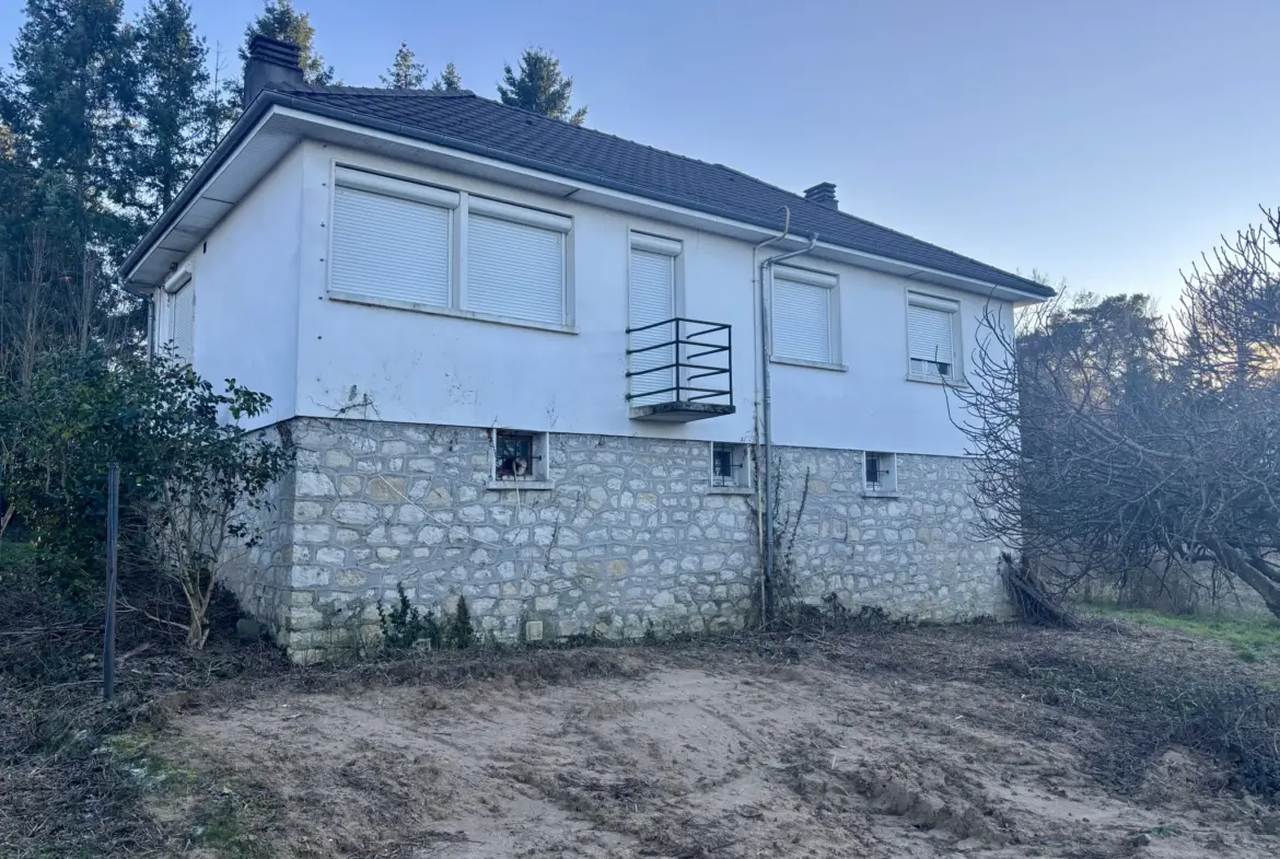 Maison à rénover à Ussac - Accès rapide à Brive 