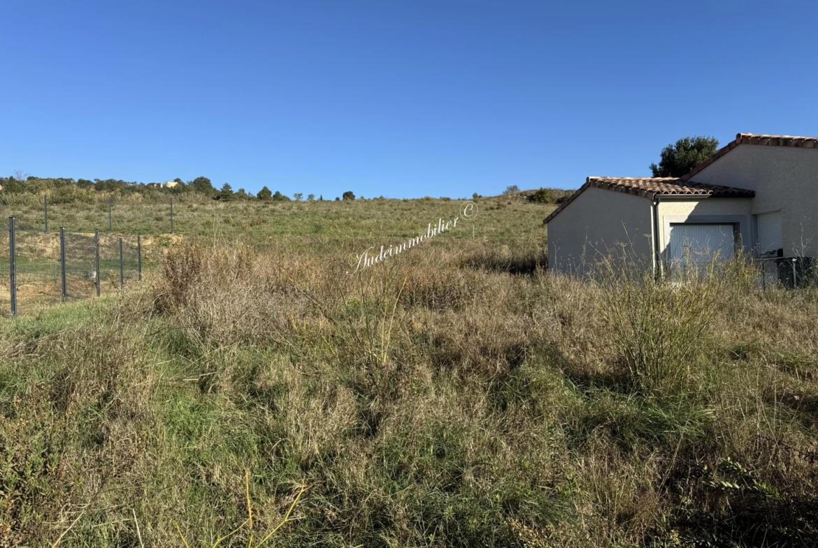 Terrain à bâtir viabilisé à Limoux de 392 m² 