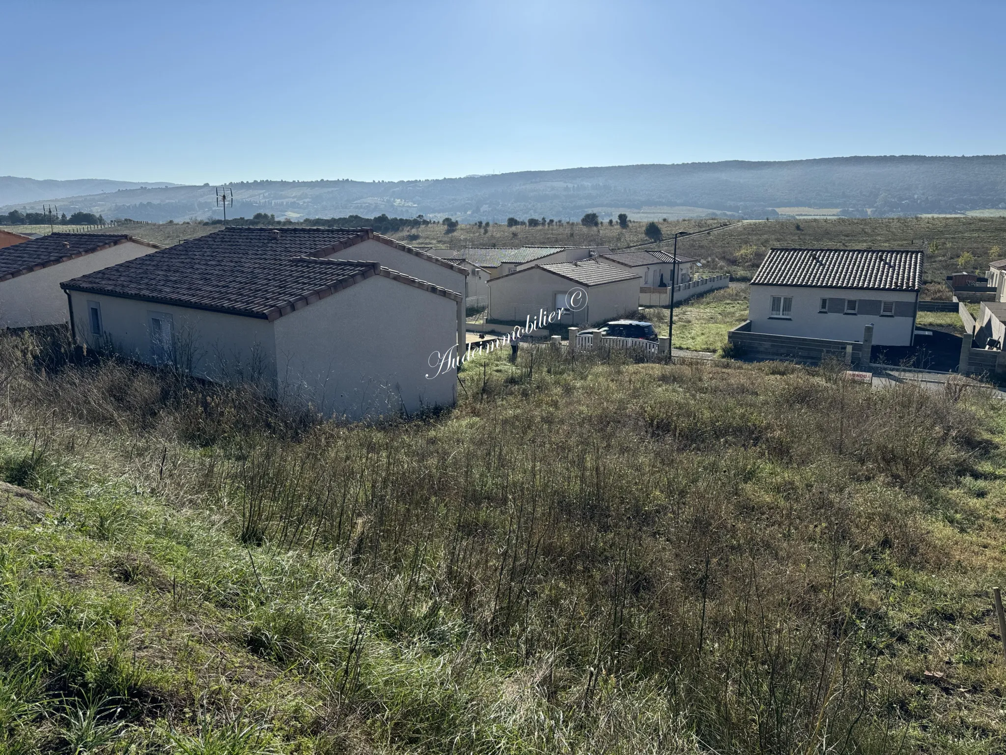 Terrain à bâtir viabilisé à Limoux de 392 m² 