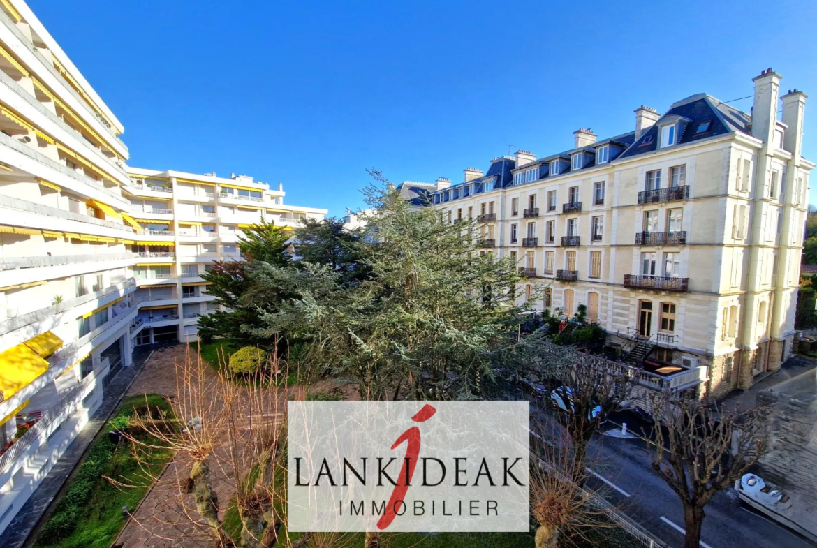 Studio à vendre dans le quartier Saint-Charles, Biarritz 