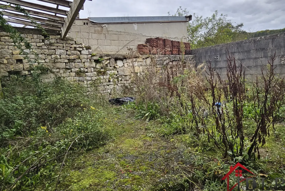 Charmante Maison Mitoyenne à Rupt - 66 m² avec Cour 