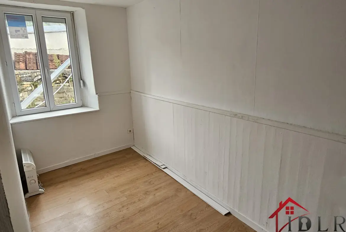 Charmante Maison Mitoyenne à Rupt - 66 m² avec Cour 