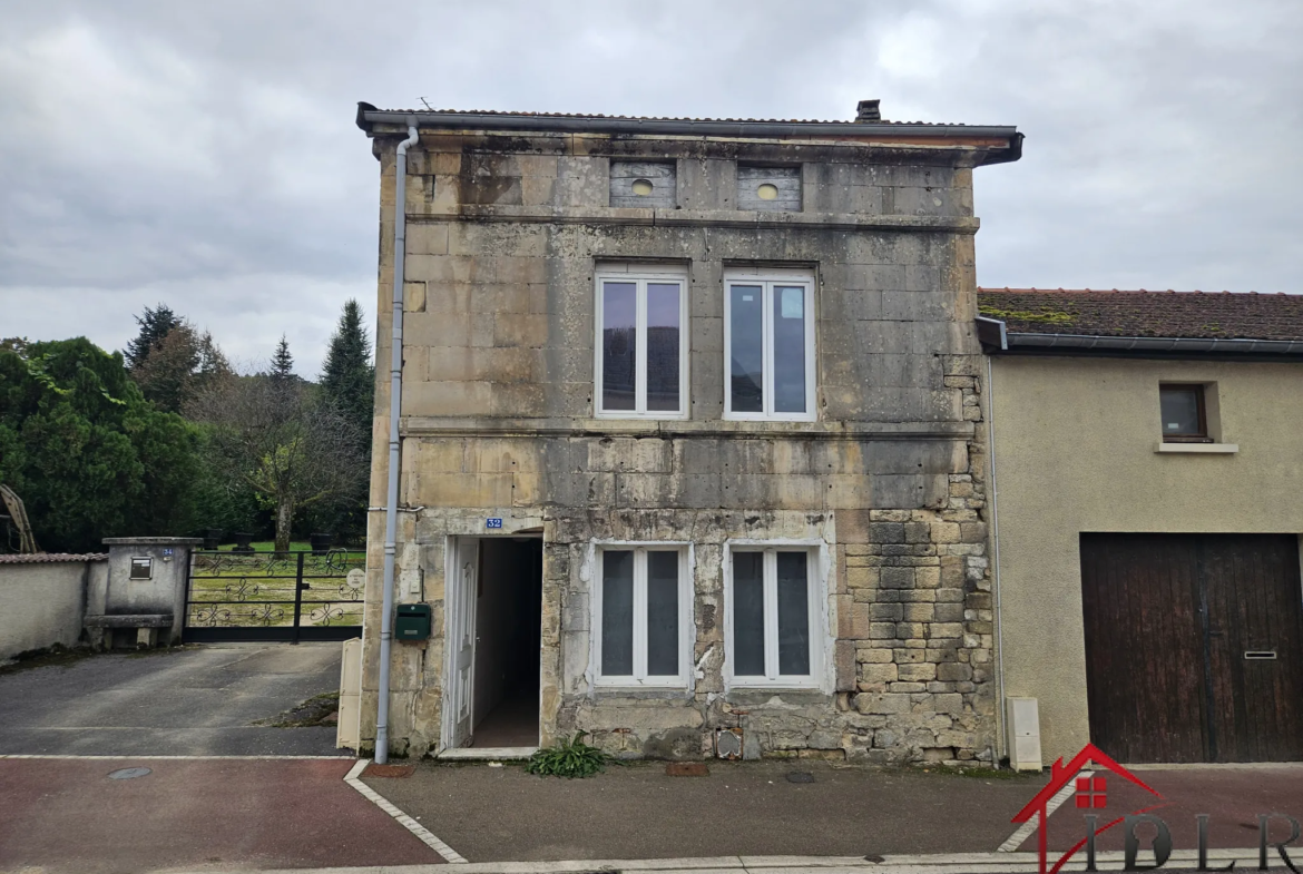 Charmante Maison Mitoyenne à Rupt - 66 m² avec Cour 