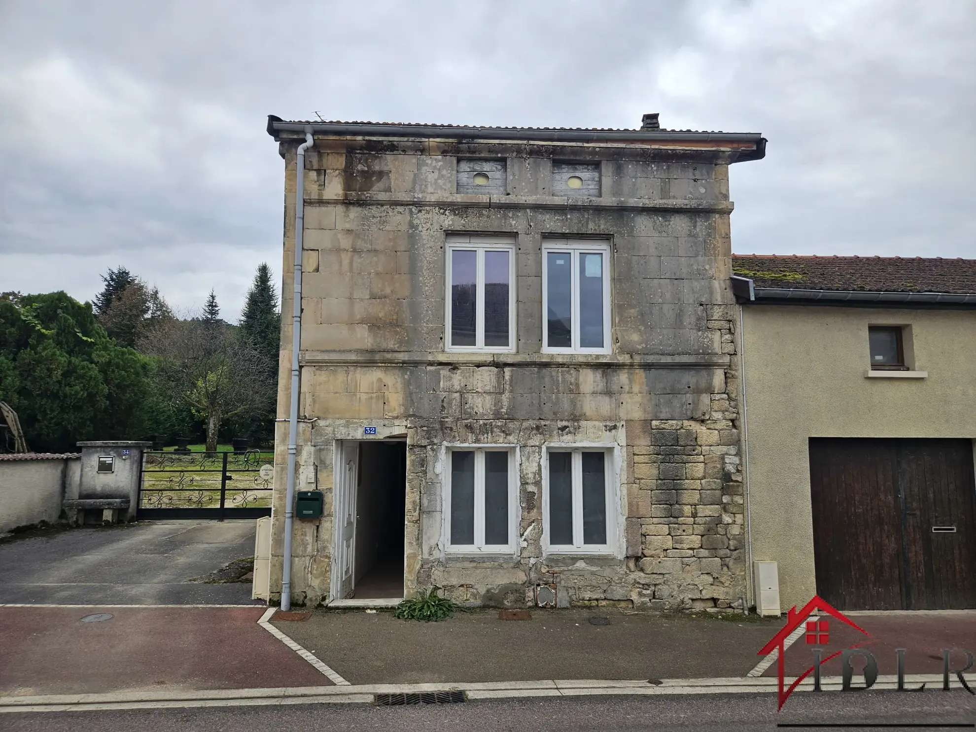 Charmante Maison Mitoyenne à Rupt - 66 m² avec Cour 