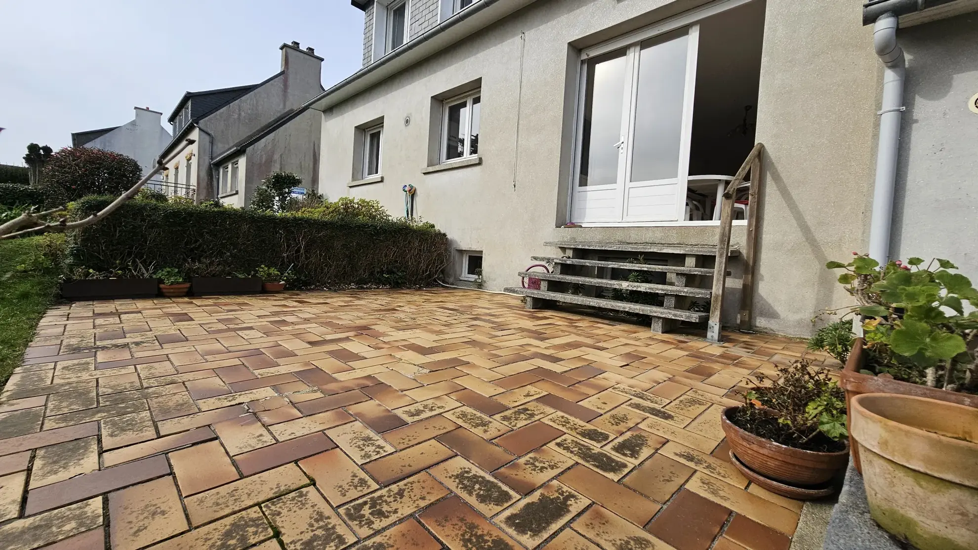 Maison proche plage et GR34 avec revenu locatif à Camaret sur mer 