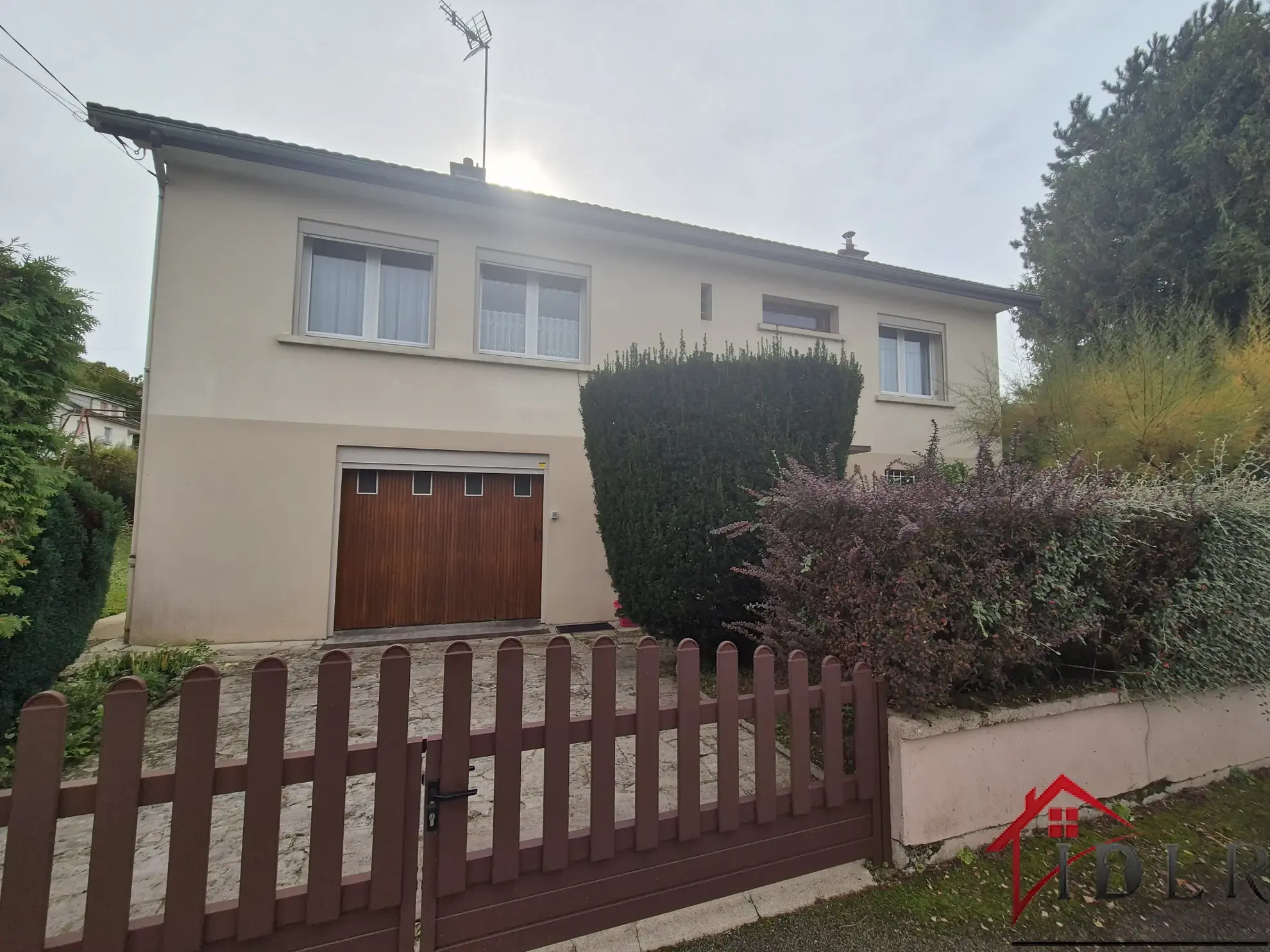 Pavillon à rénover de 90 m² avec jardin à Bettancourt la Ferrée 