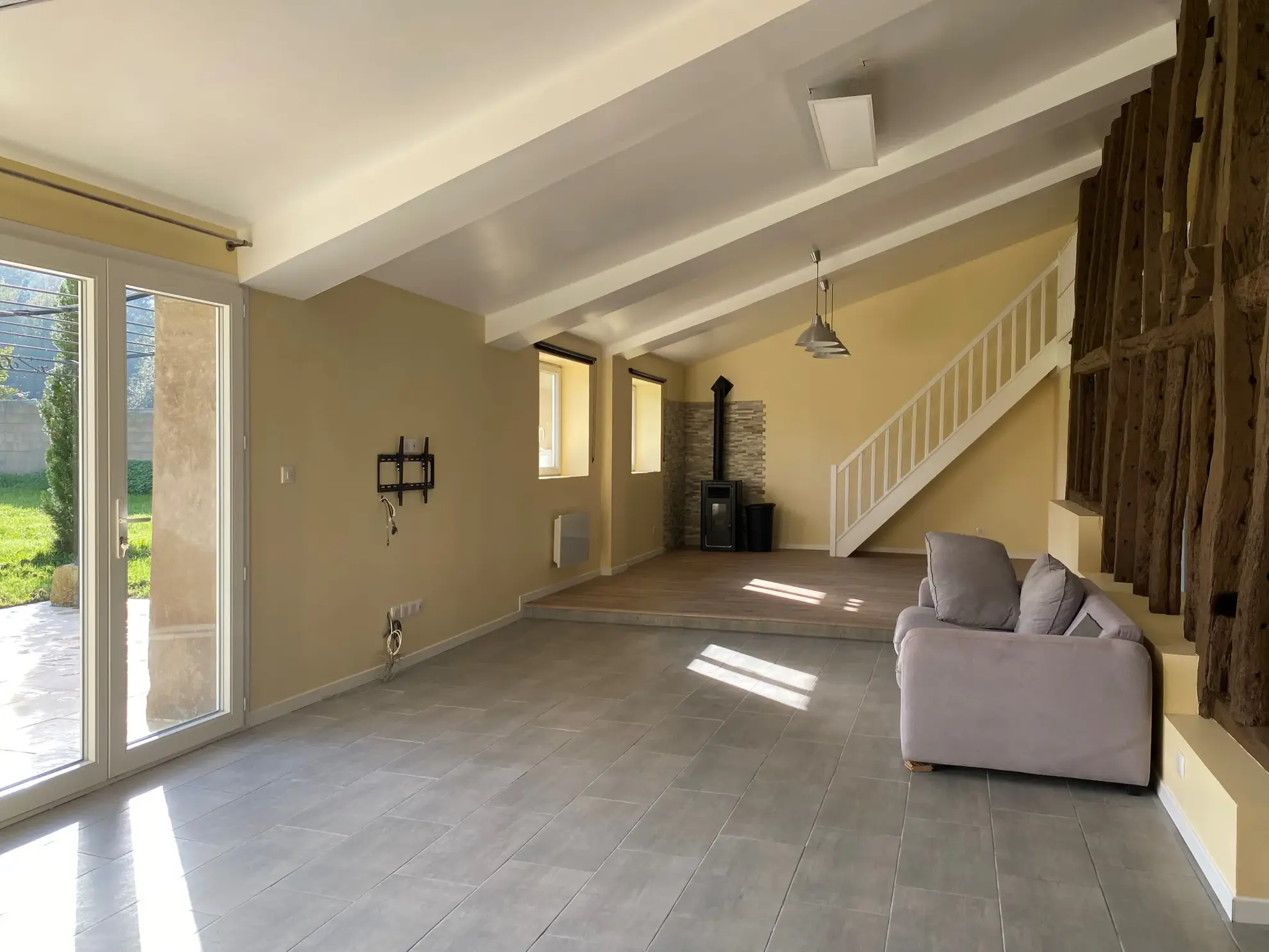 Maison rénovée moderne à vendre à Langon - 190 m² 