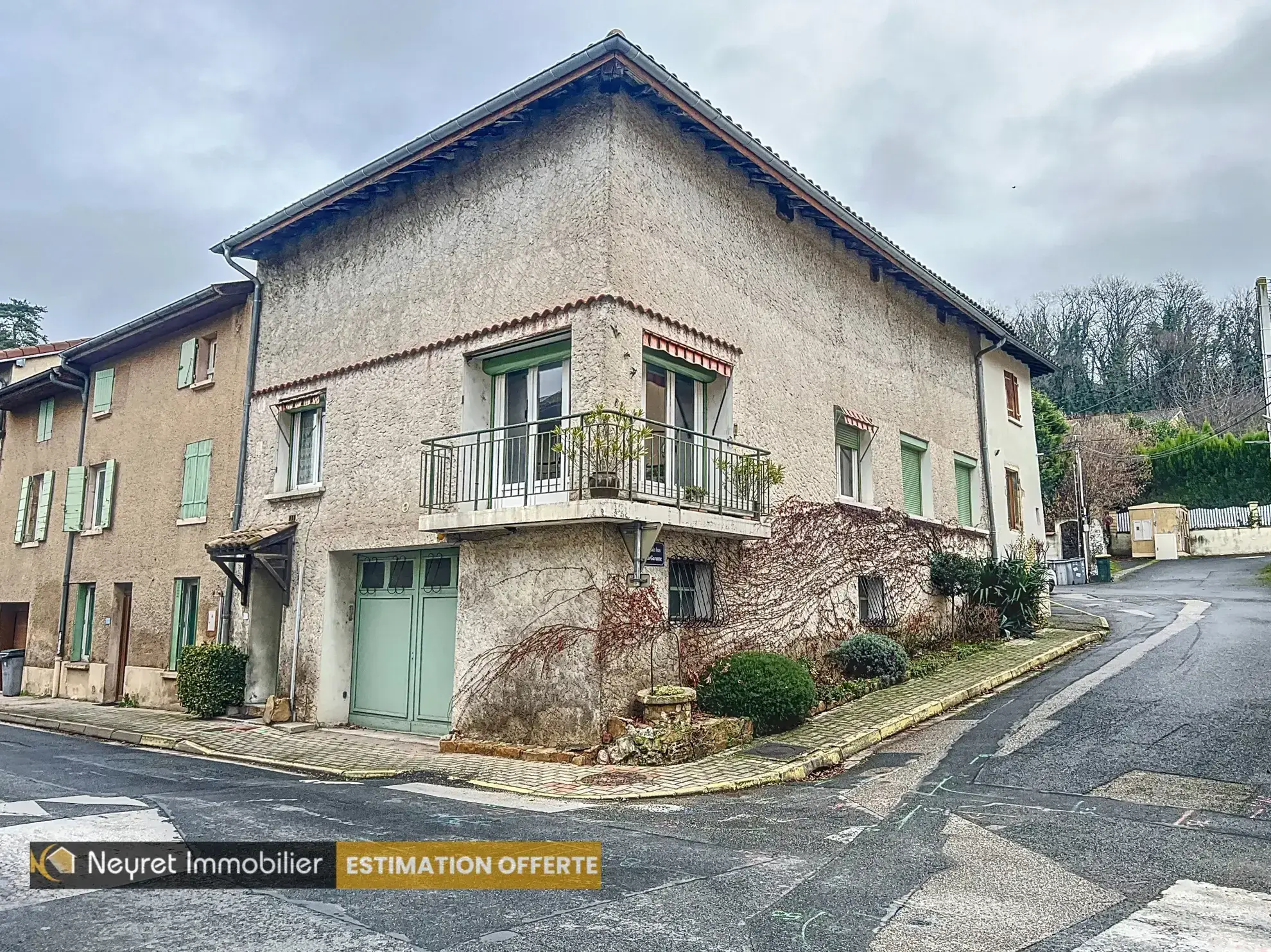 Maison de village à Beauregard de 90m² avec sous-sol complet et garage 