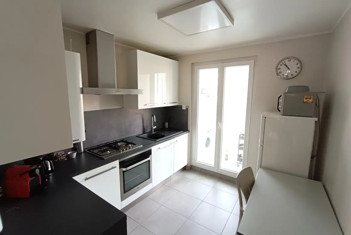 Vente Appartement T3 Rénové à Toulon - La Serinette 