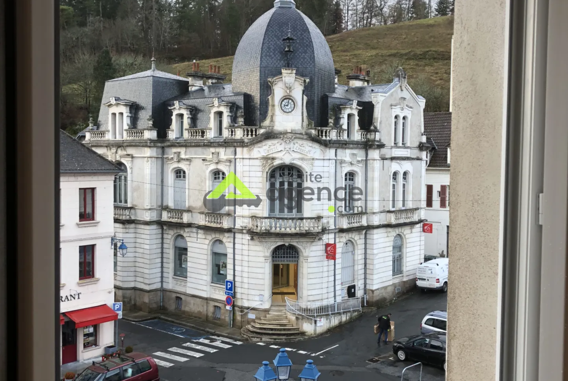 À vendre : Immeuble de rapport 100 m² à Aubusson 