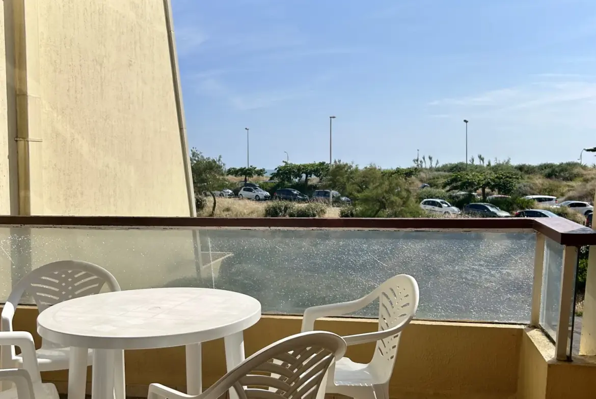 Studio avec Terrasse et Vue Mer à St Jean de Monts 