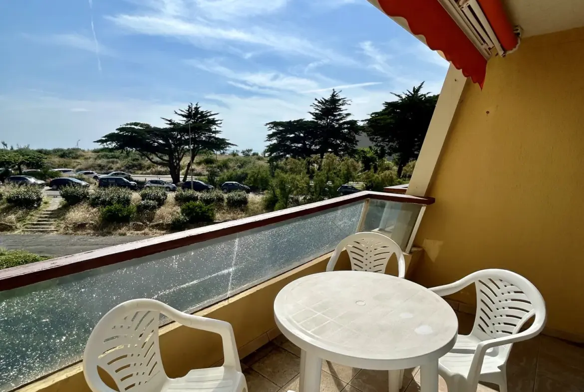 Studio avec Terrasse et Vue Mer à St Jean de Monts 