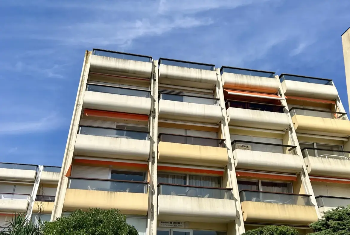 Studio avec Terrasse et Vue Mer à St Jean de Monts 