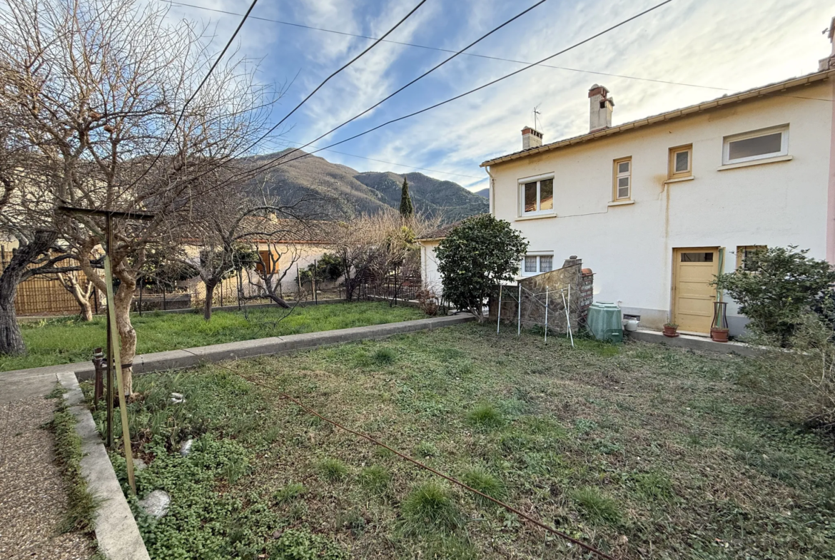 Maison F4 lumineuse à vendre à Arles sur Tech 