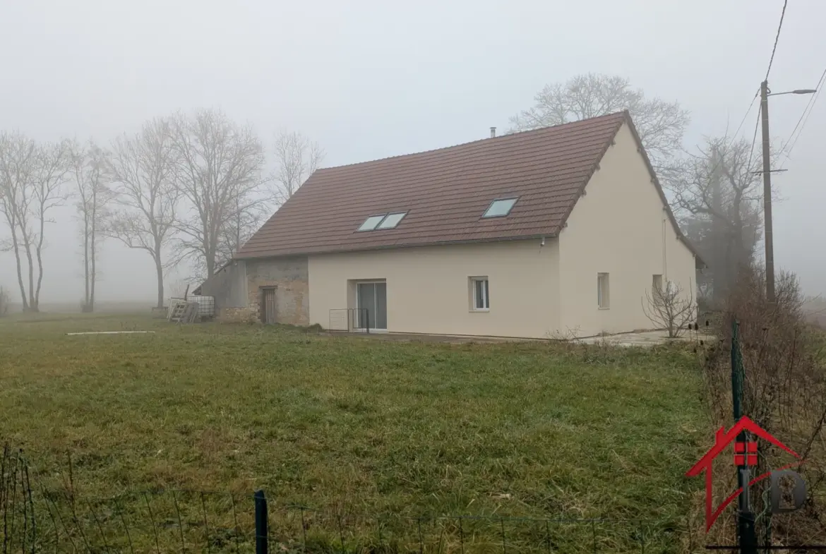 Maison rénovée 145 m² avec terrain spacieux à Francheville 