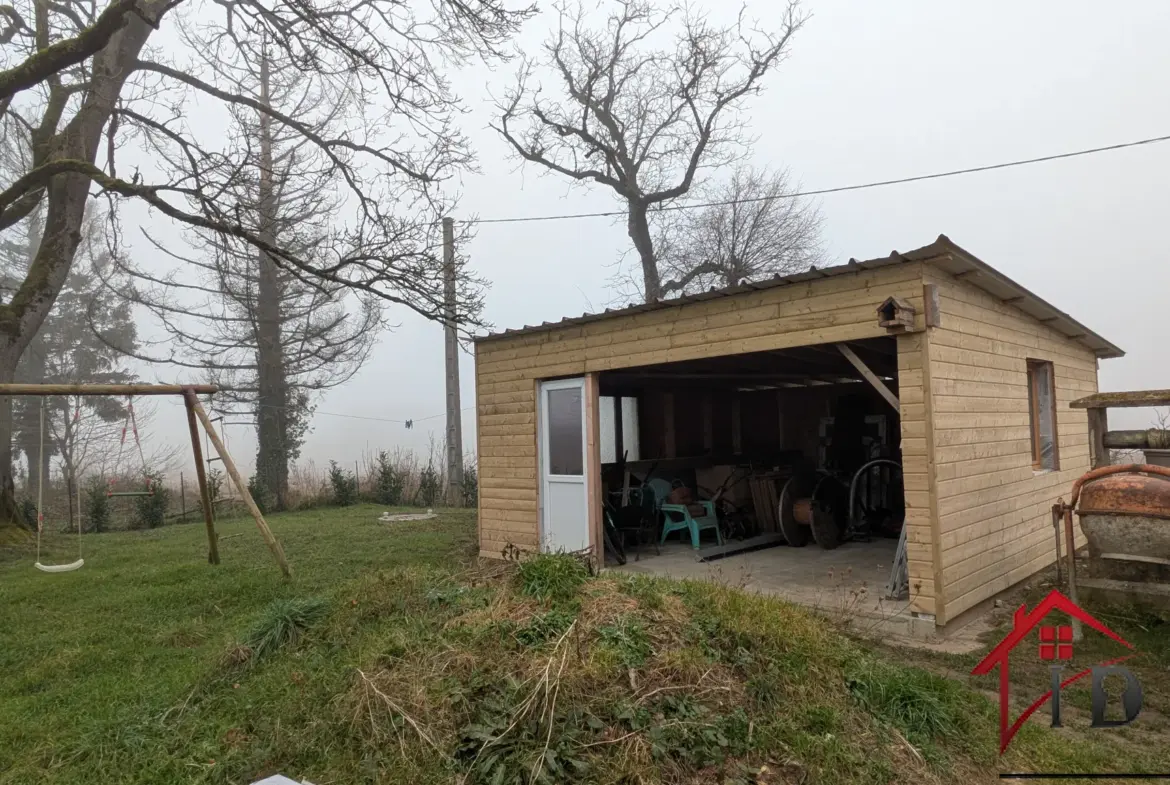 Maison rénovée 145 m² avec terrain spacieux à Francheville 