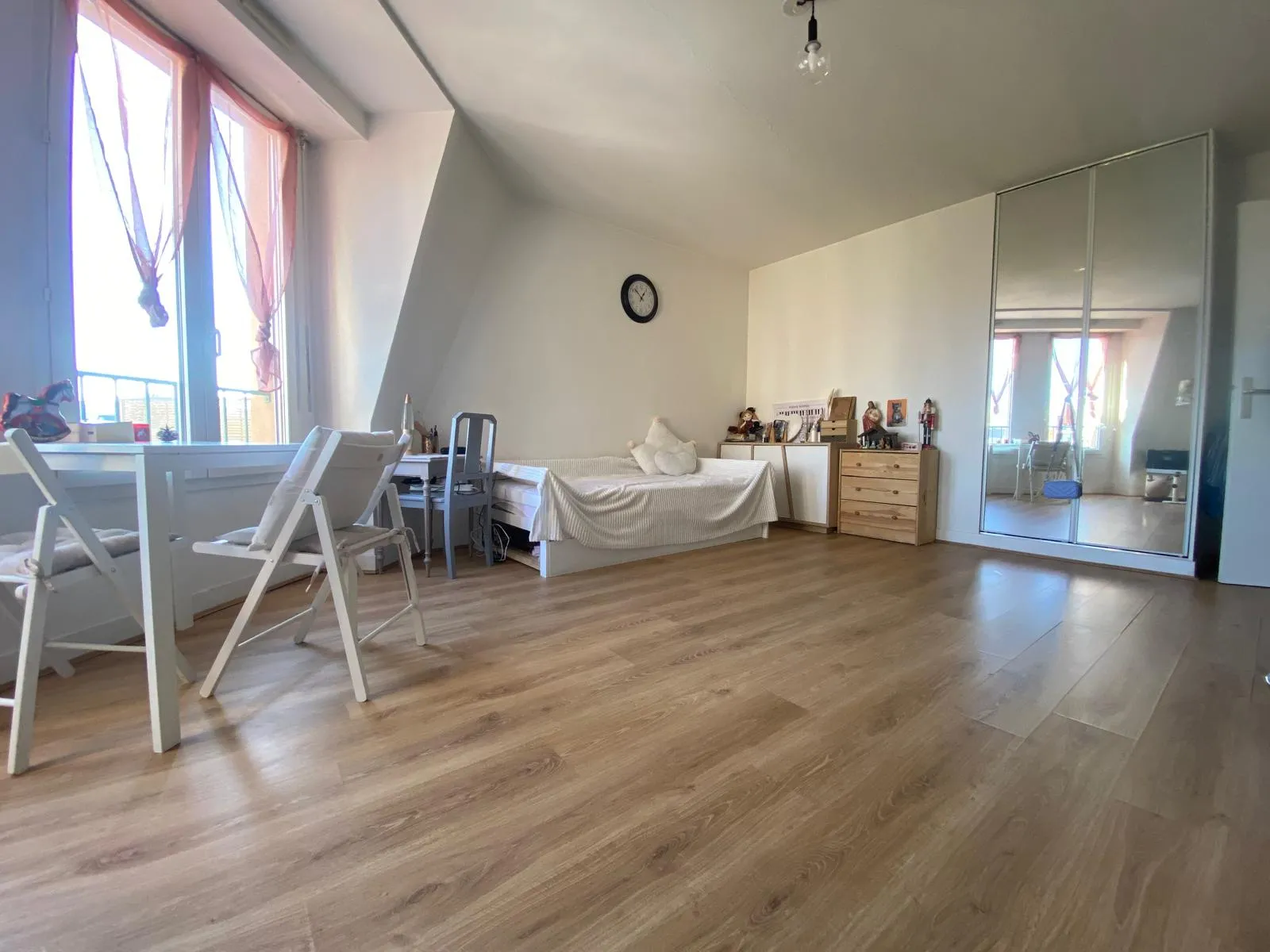 À vendre : Appartement 2 pièces lumineux à Le Chesnay 