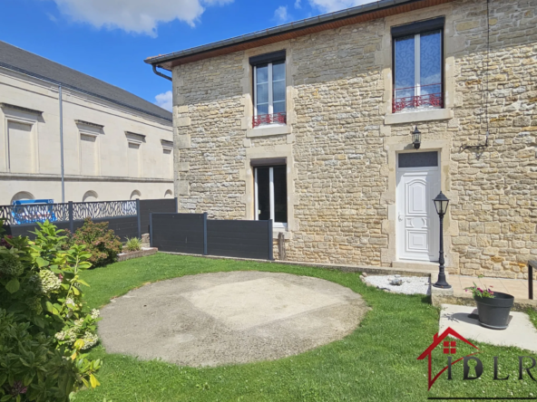 Maison mitoyenne à vendre à Wassy - 149 m² avec jardin et garage