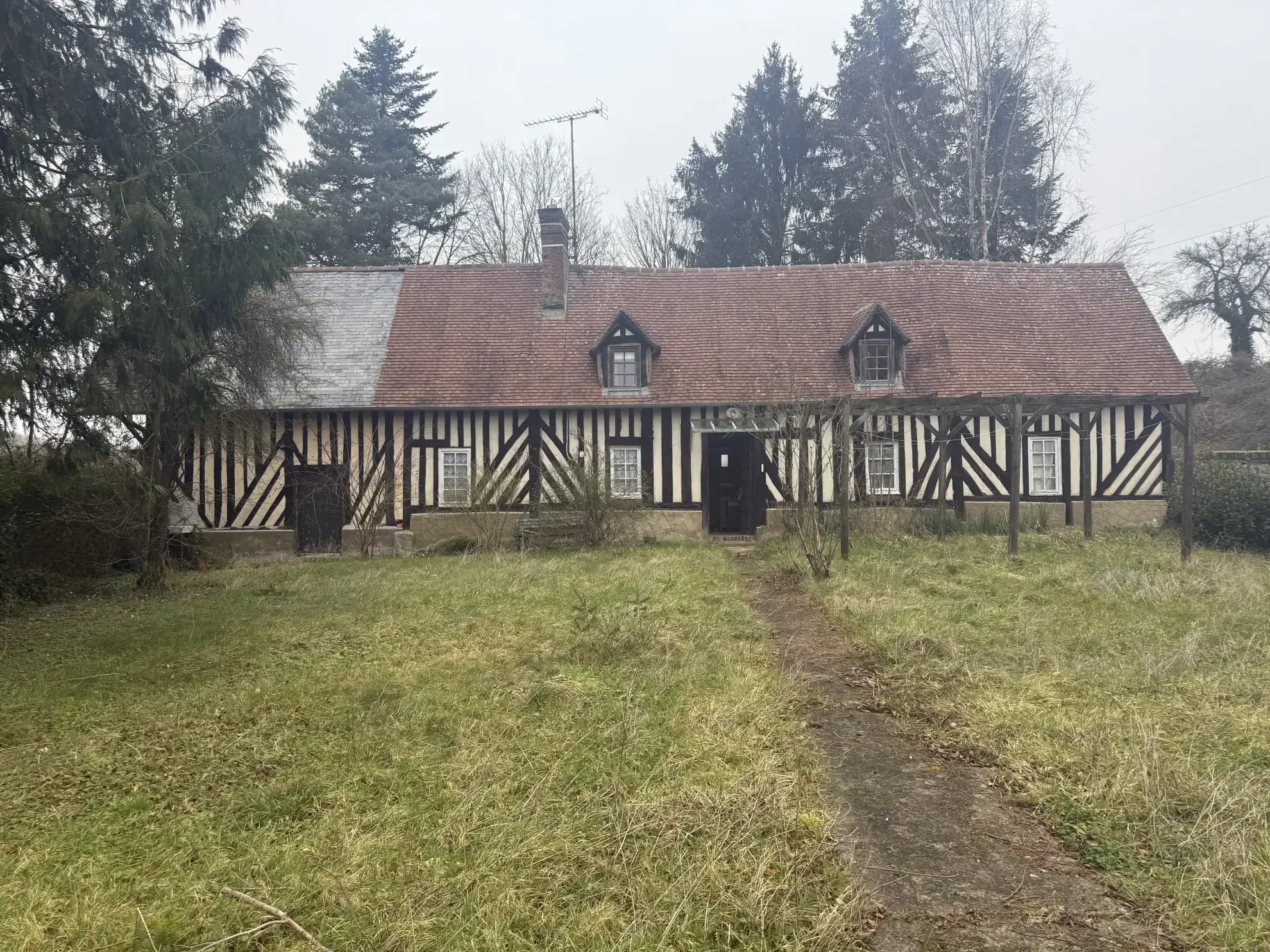 Maison à rénover en Colombages au coeur du Pays d'Auge 