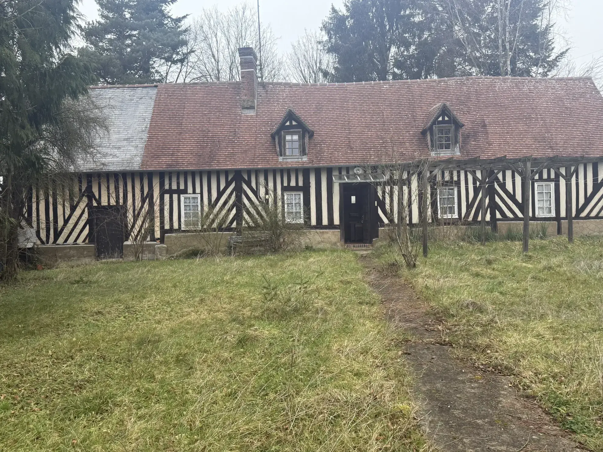 Maison à rénover en Colombages au coeur du Pays d'Auge 