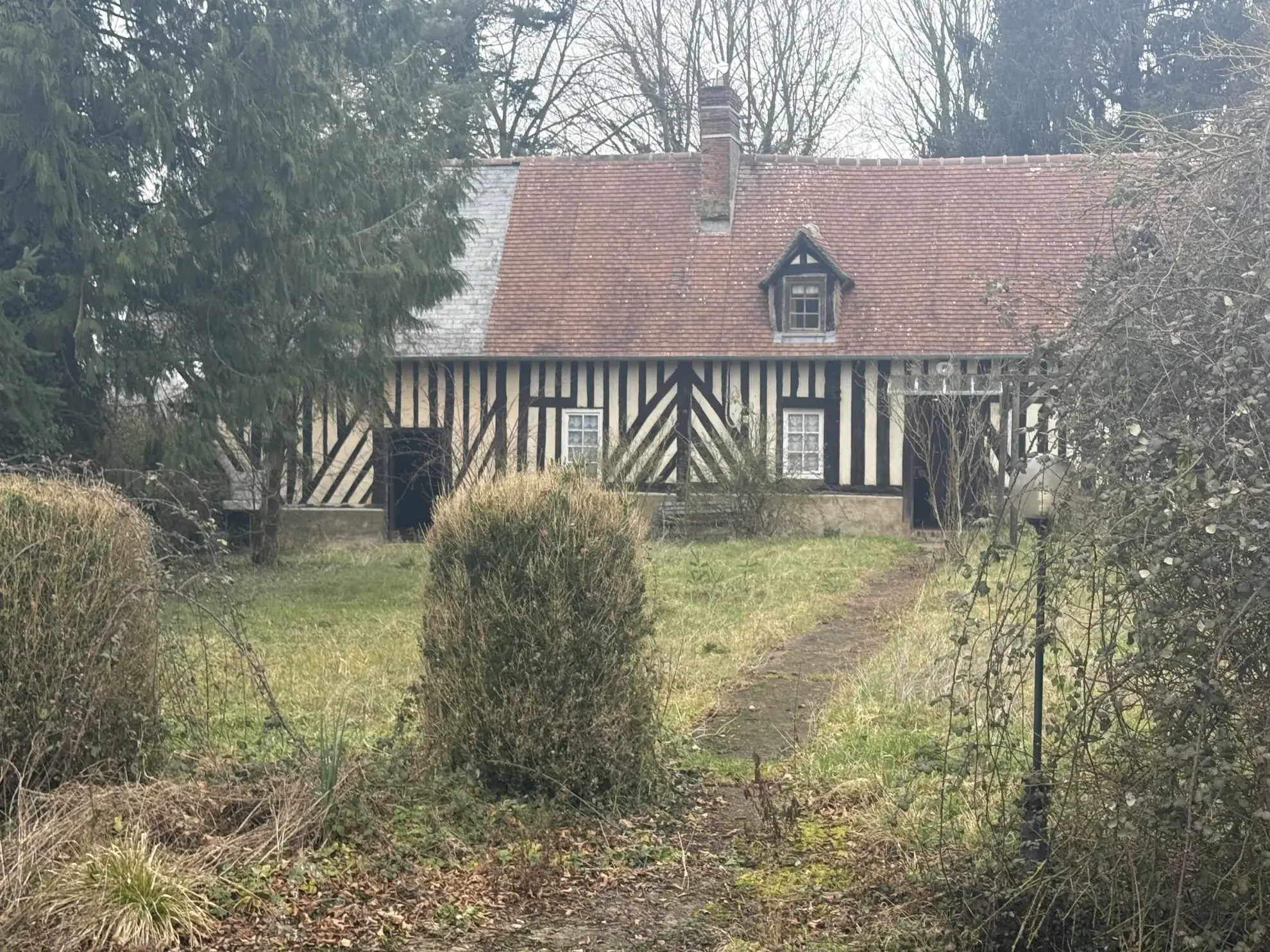 Maison à rénover en Colombages au coeur du Pays d'Auge 