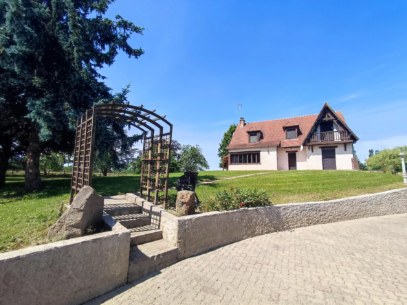 Maison spacieuse avec jardin à Mornay sur Allier