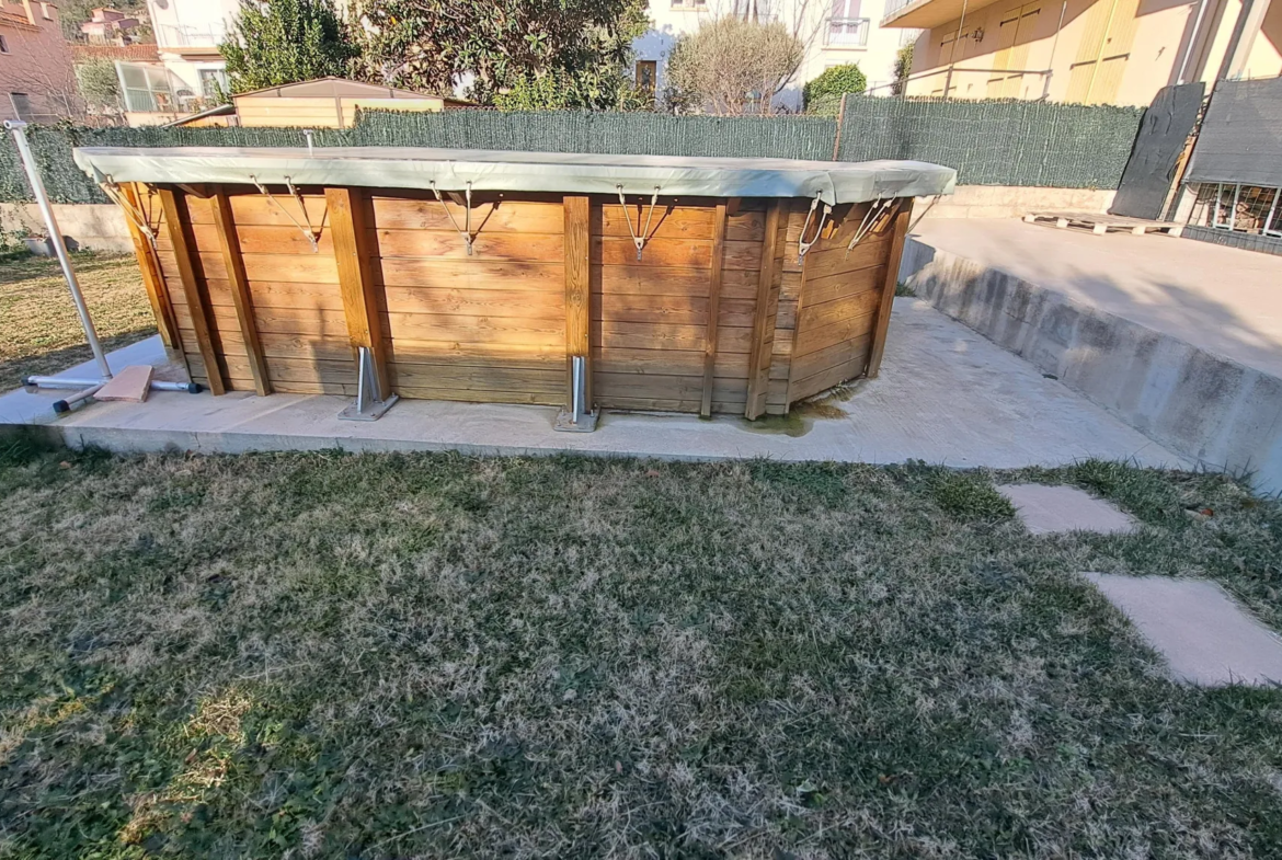 Maison familiale T4 avec jardin et piscine à Arles sur Tech 