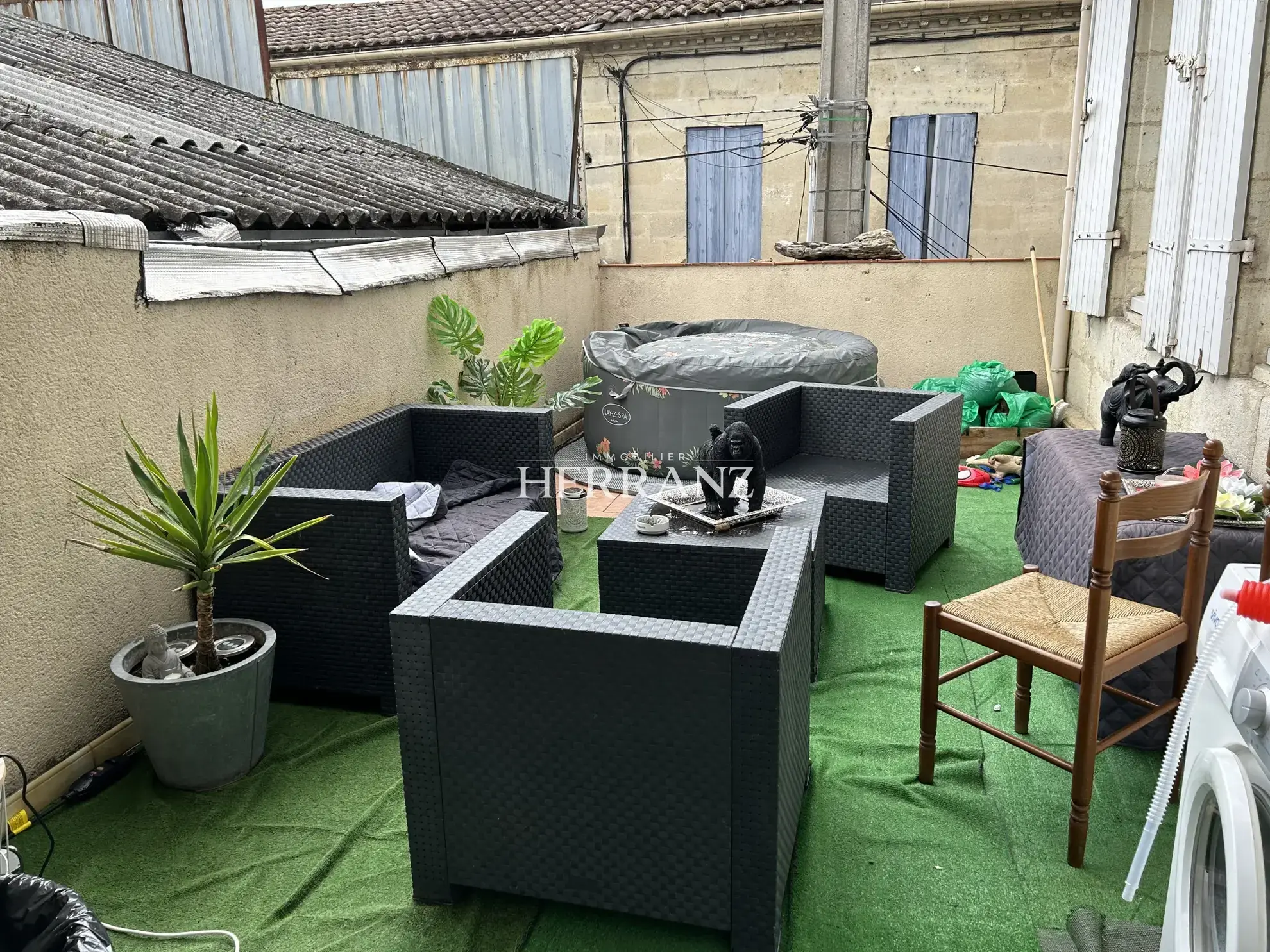 Appartement spacieux à vendre à Saint-Denis de Pile - 120 m² 