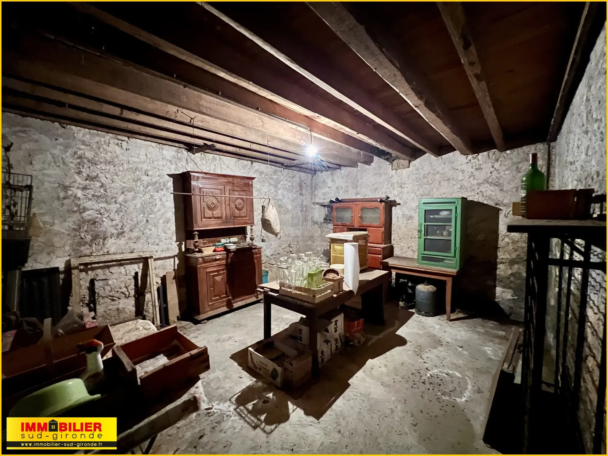 Maison en pierre à Illats avec vue sur les vignes - 4 chambres 