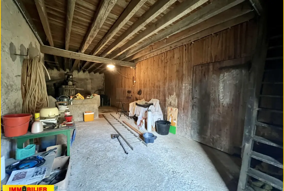 Maison en pierre à Illats avec vue sur les vignes - 4 chambres 