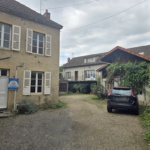 À vendre : Propriété rare avec deux maisons et dépendances à Paray le Monial