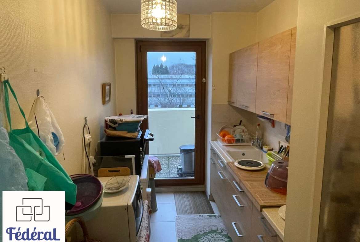 À vendre : Charmant appartement F2 avec balcon et garage à Strasbourg Cronenbourg 