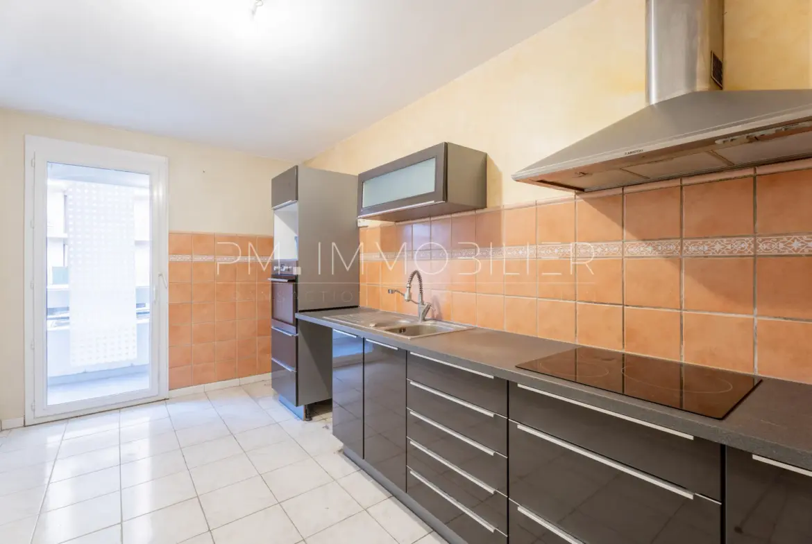 Vente Appartement T4/5 Lumineux à Marseille - 289 000 € 