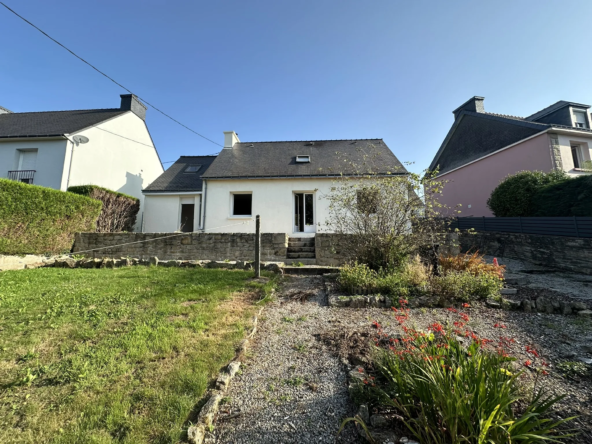 Maison de Bourg à Quistinic - 105 m² avec vue dégagée