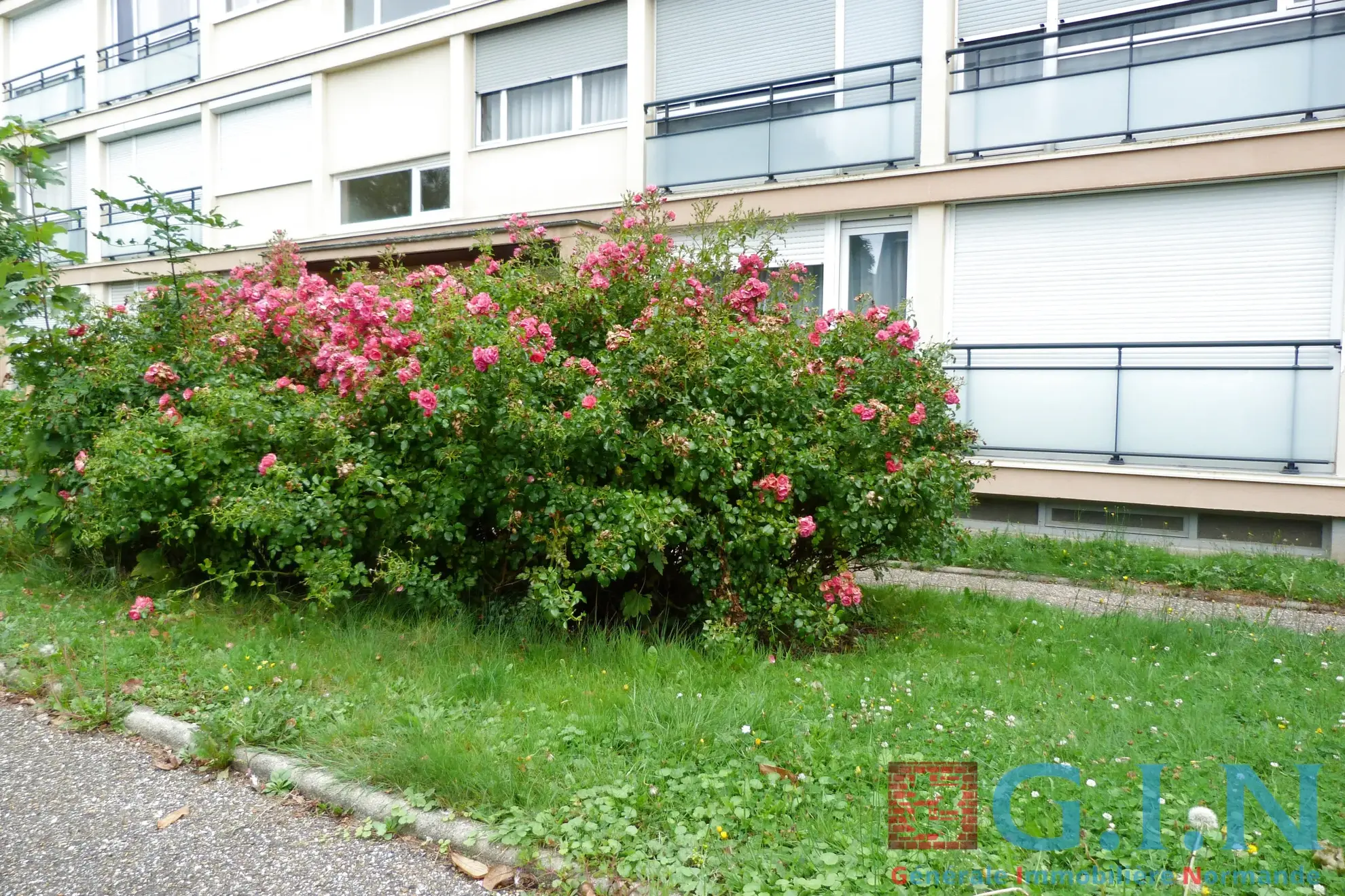 Vente d'un Bel Appartement T2 à Mont-Saint-Aignan 