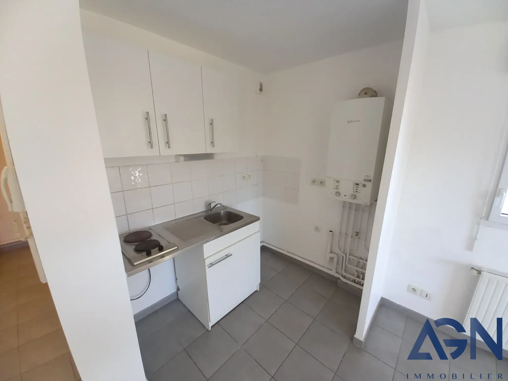 À vendre : Appartement T1 de 33,27 m² avec garage quartier Pas du Loup Montpellier 