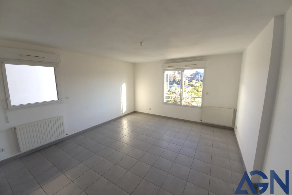 À vendre : Appartement T1 de 33,27 m² avec garage quartier Pas du Loup Montpellier 