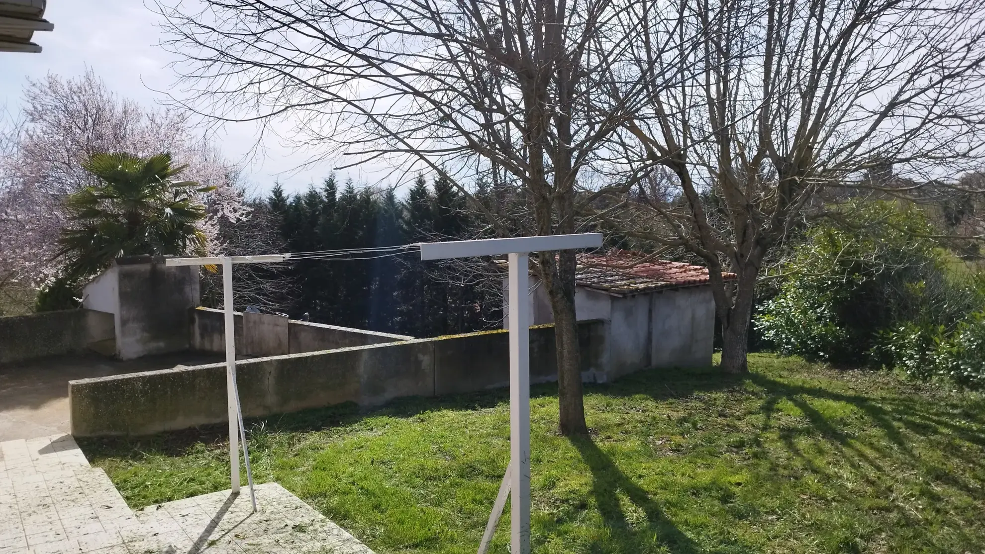 Maison de 85 m² à rénover avec jardin au calme près de Toulouse 